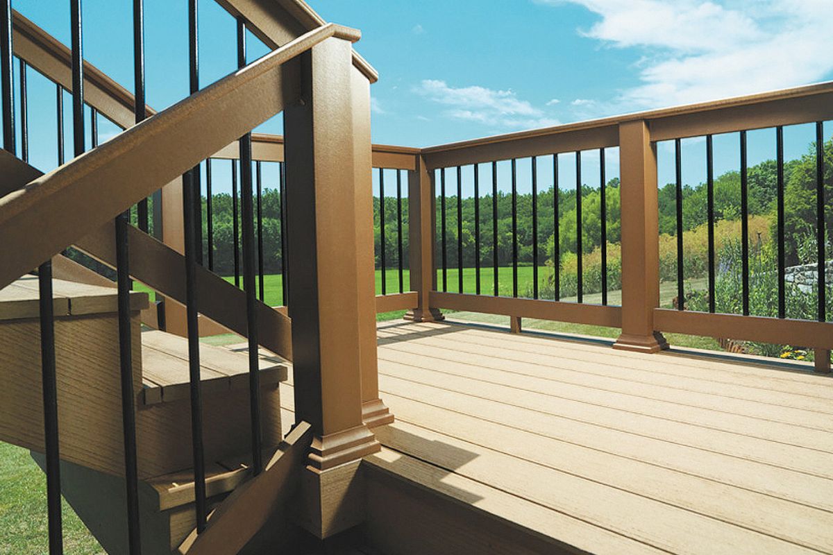 Step-by-Step Guide: How to Build a Deck Railing - Constructionly Biz