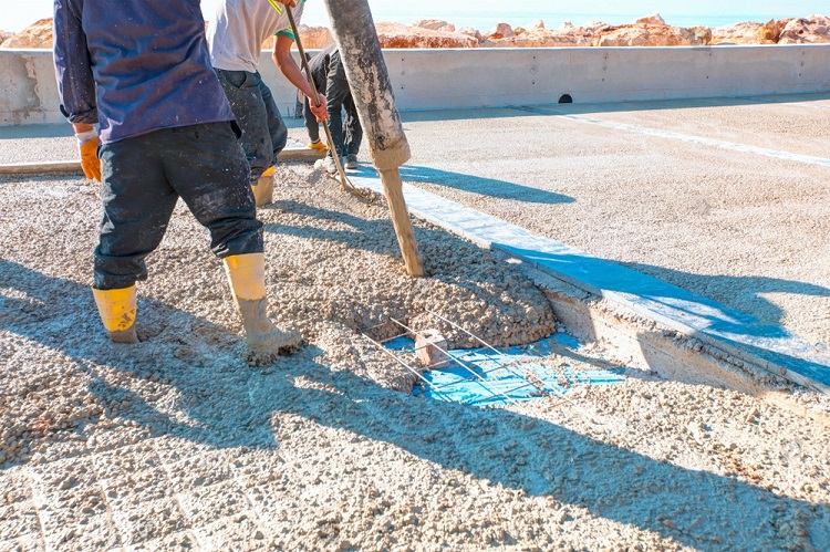 Choosing the Best Concrete Services - Constructionly Biz